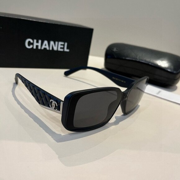 Chanel women's sunglasses🔥🔥🔥 - Picture 1 of 9